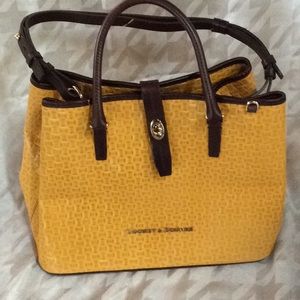Dooney & Bourke Bag